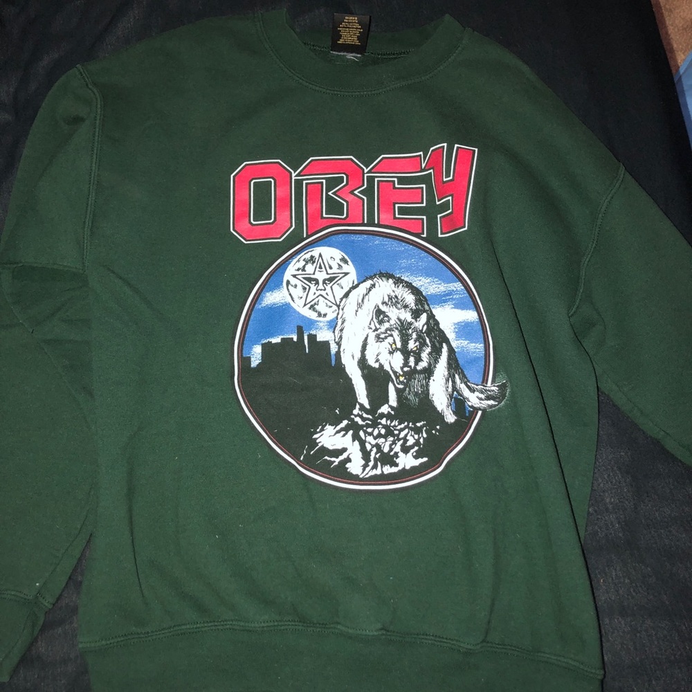 Obey crewneck